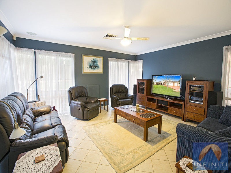 24 Singleton Street, Horningsea Park NSW 2171