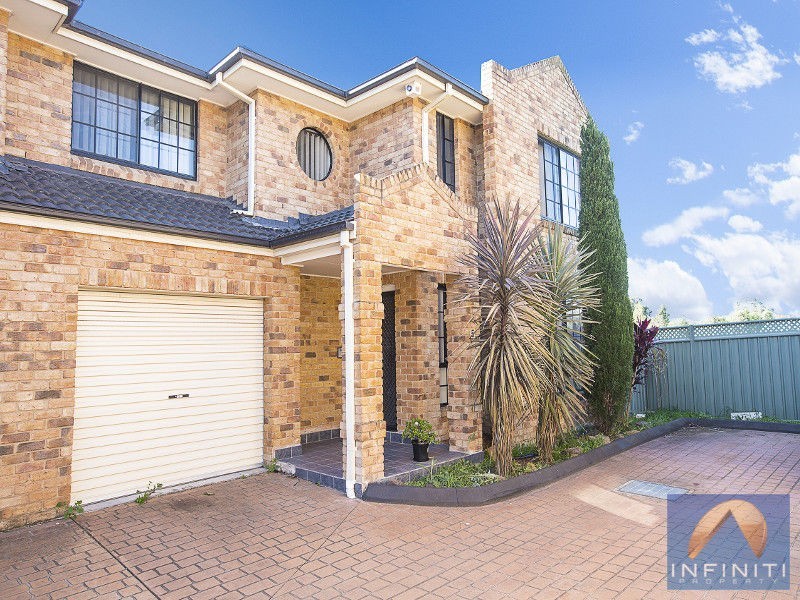 Unit 5/34 First Avenue, Hoxton Park NSW 2171