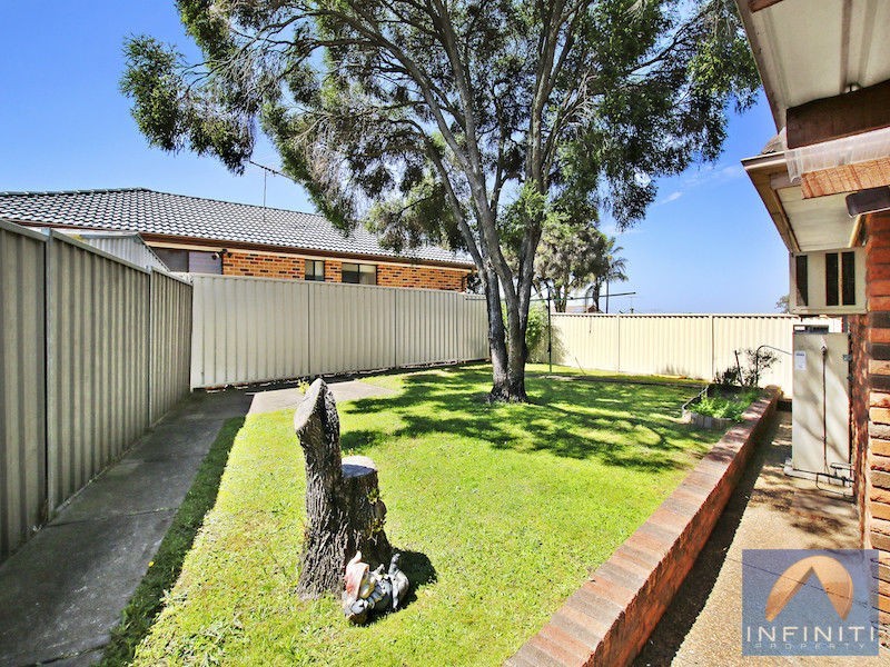 7 Jindabyne Street, Bossley Park NSW 2176