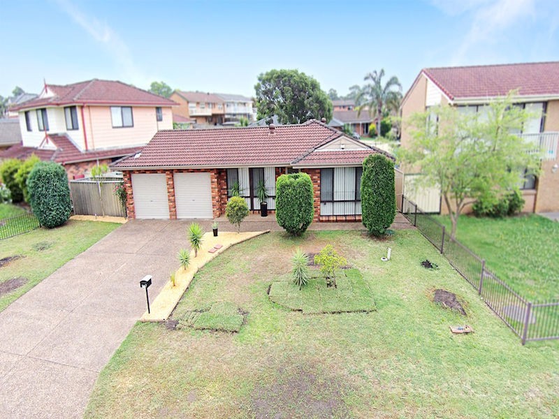 7 Jindabyne Street, Bossley Park NSW 2176