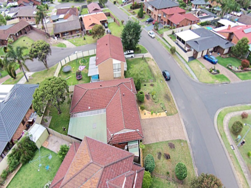 7 Jindabyne Street, Bossley Park NSW 2176