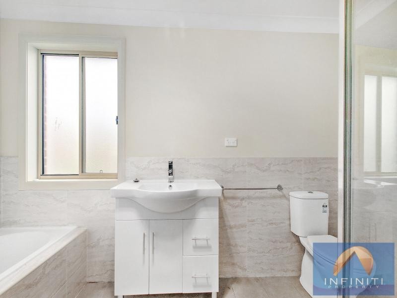 3/3 Smith Crescent, Liverpool NSW 2170