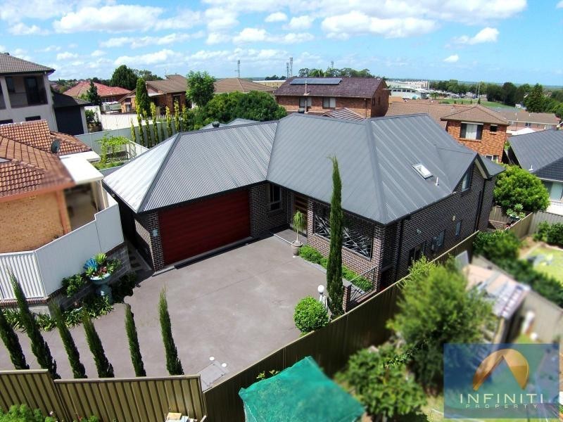 9A Urunga Place, Bossley Park NSW 2176