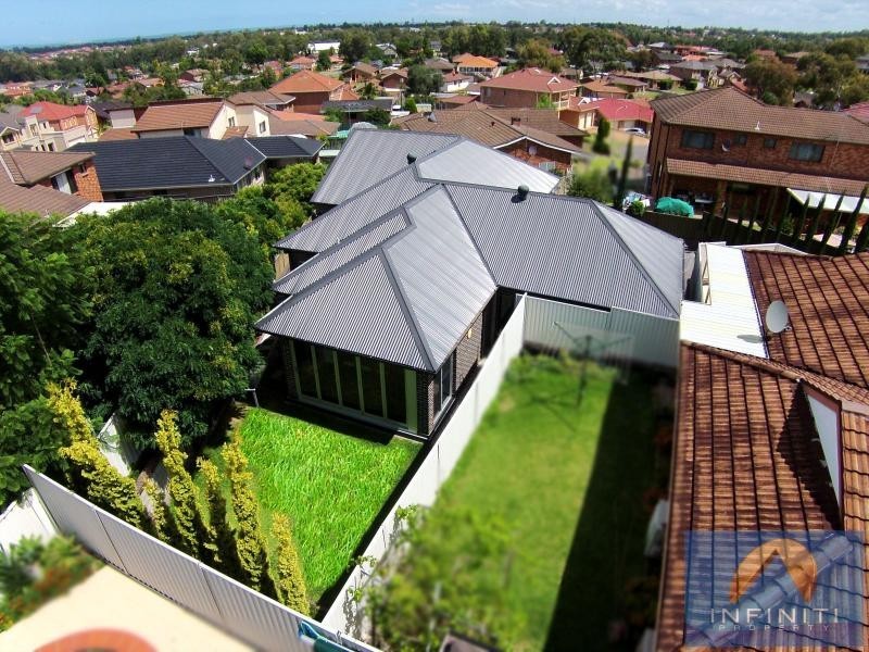 9A Urunga Place, Bossley Park NSW 2176