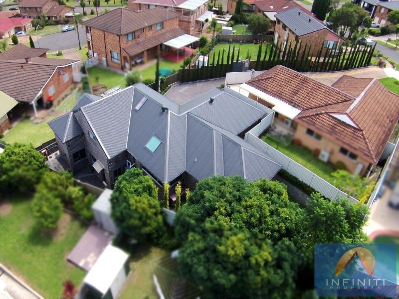 9A Urunga Place, Bossley Park NSW 2176