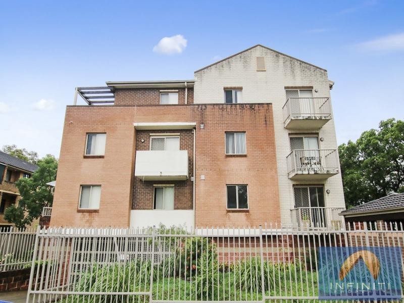 1/22 Goulburn Street, Liverpool NSW 2170