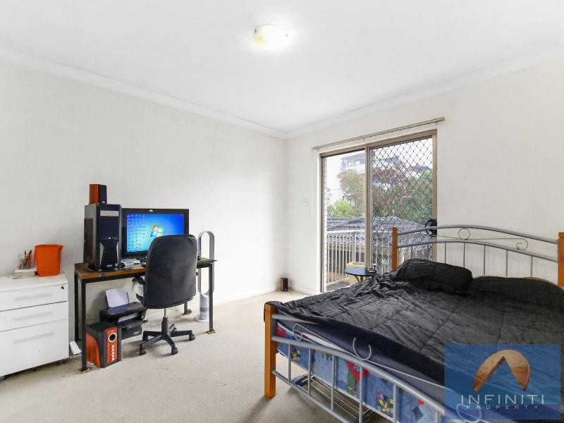1/22 Goulburn Street, Liverpool NSW 2170