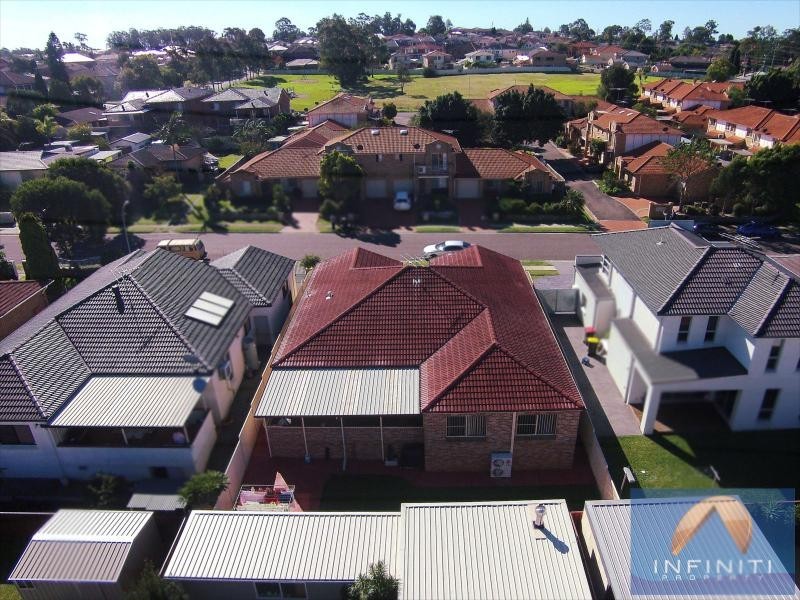 23 Dalton Place, Fairfield West NSW 2165