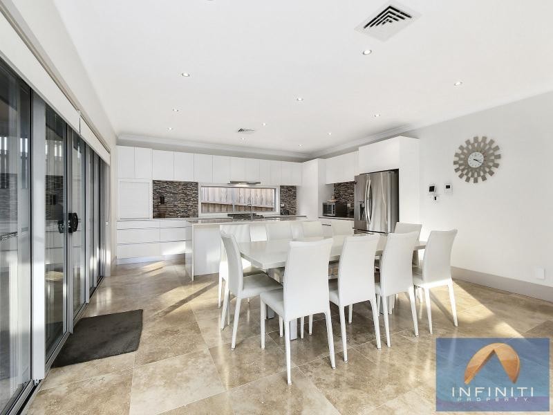 20 Moondarra Drive, West Hoxton NSW 2171