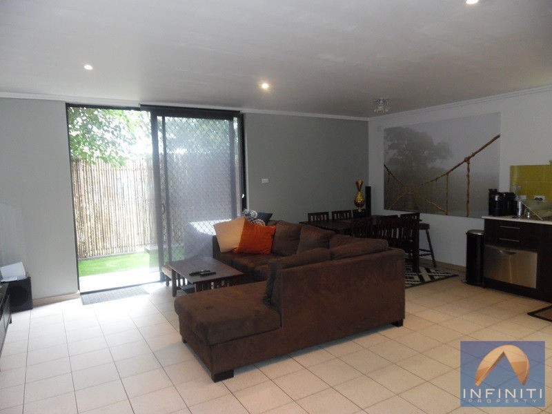 1/11-13 Charles Street, Liverpool NSW 2170