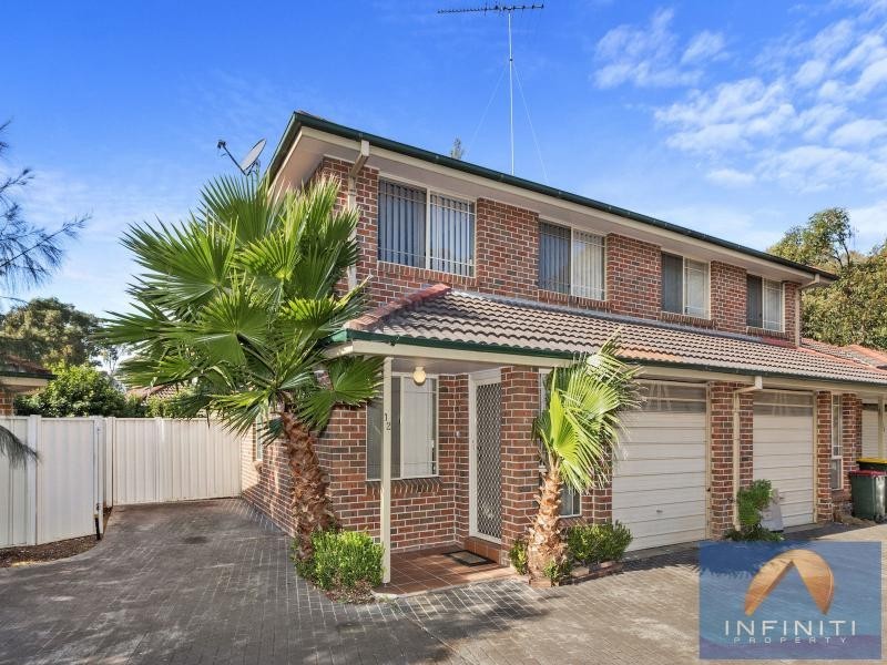 12/26 Wellwood Avenue, Moorebank NSW 2170