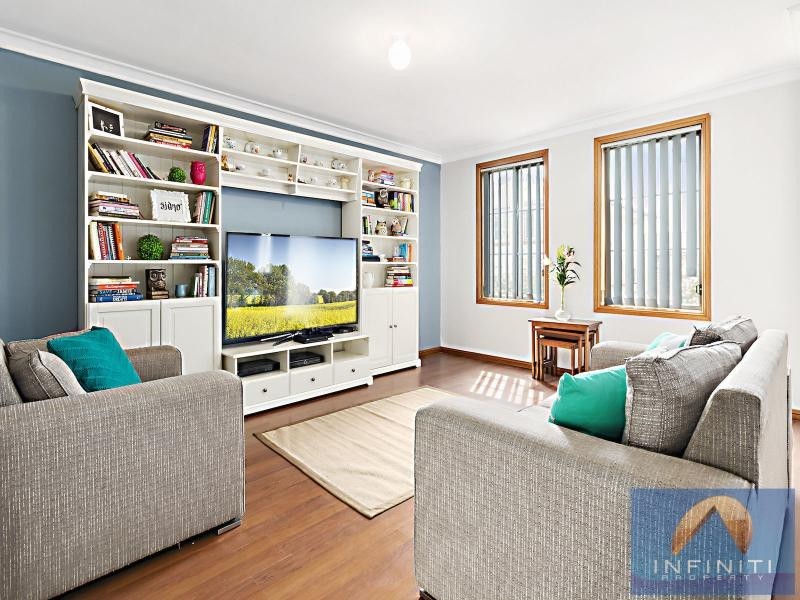 10/3 Turner Place, Casula NSW 2170
