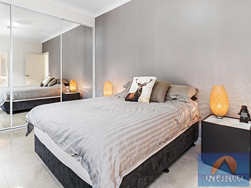 33 Carnation Avenue, Casula NSW 2170