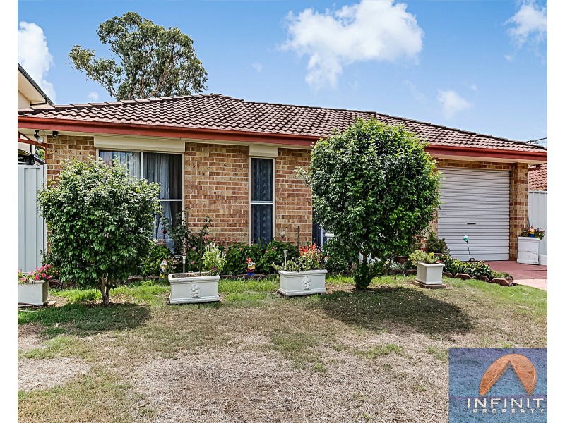 6 Aveline Pl, Hassall Grove NSW 2761