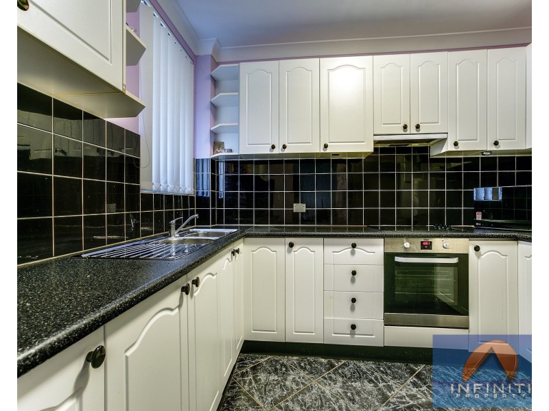 8/8-10 Ulverstone St, Fairfield NSW 2165