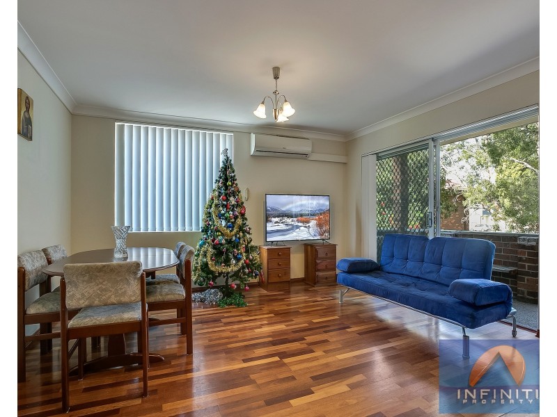 8/8-10 Ulverstone St, Fairfield NSW 2165