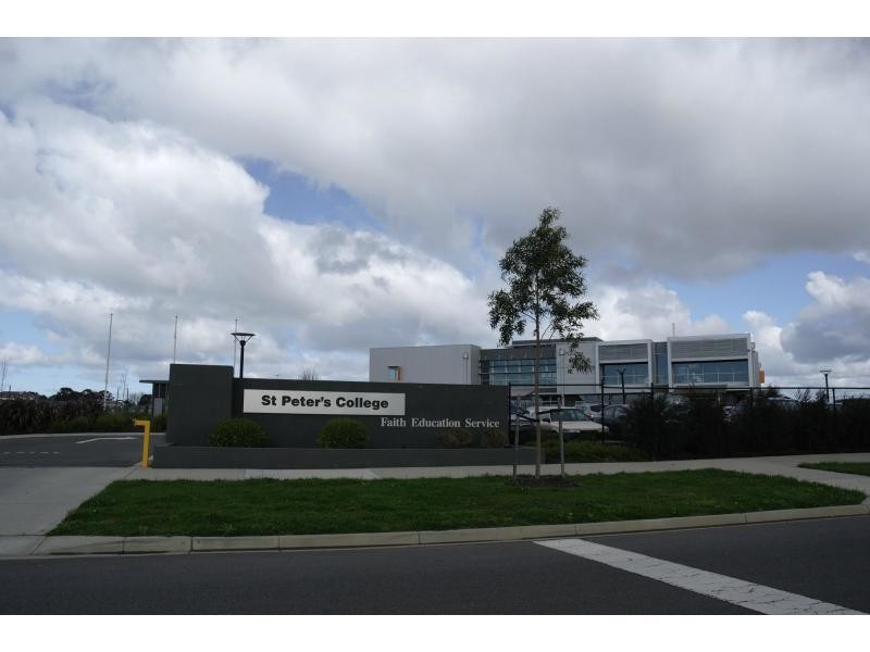 Cranbourne East VIC 3977