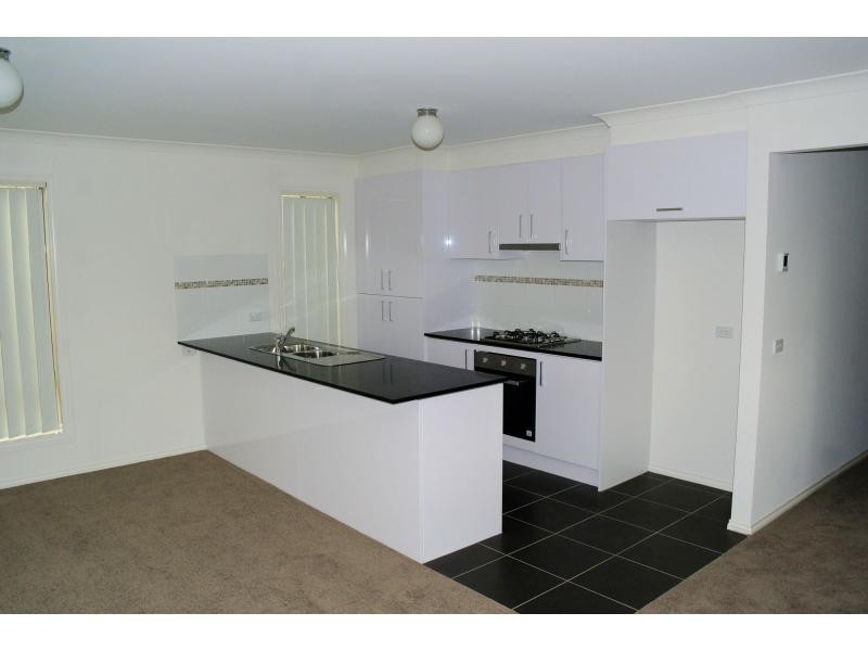 Unit 4/1330A Princes Highway, Pakenham VIC 3810