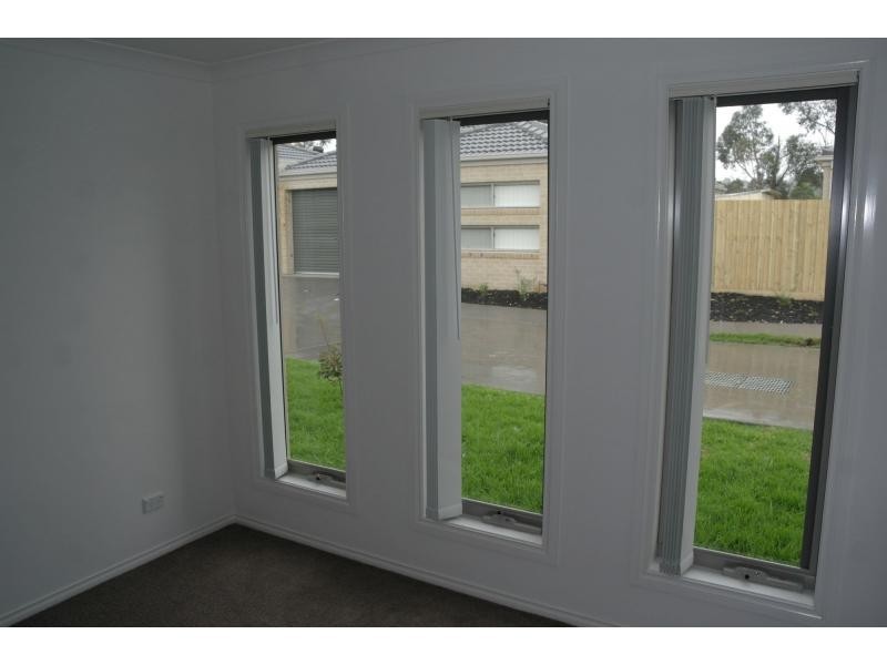 Unit 4/1330A Princes Highway, Pakenham VIC 3810