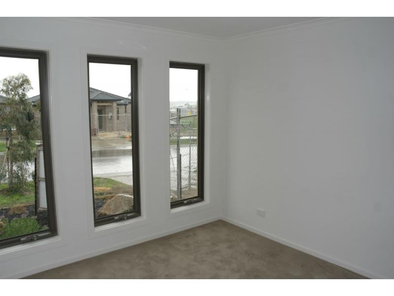 L22 Taunton Drive, Pakenham VIC 3810