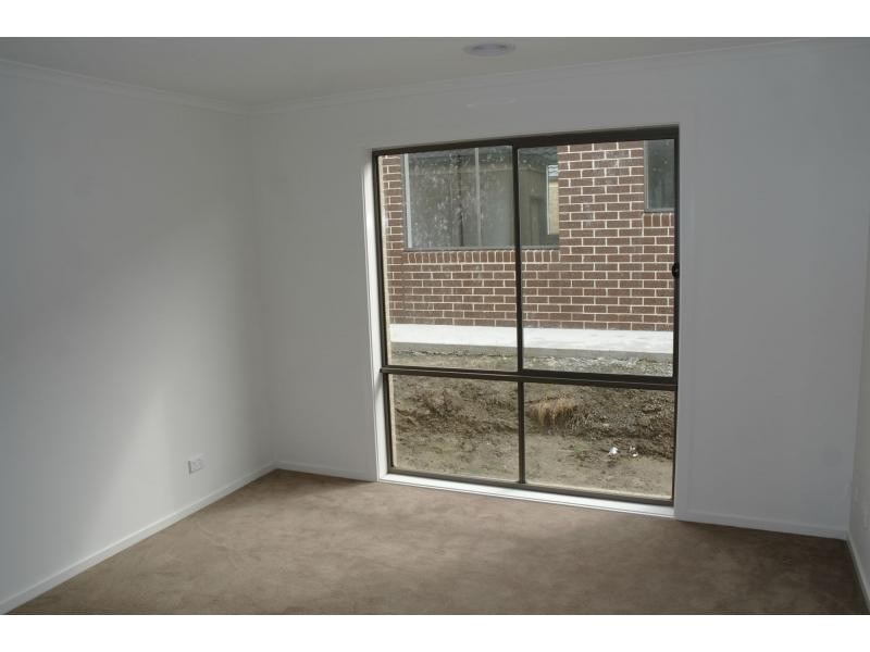 L12 Botham, Pakenham VIC 3810