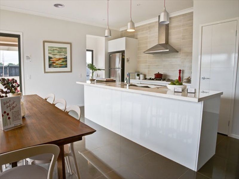 Cranbourne West VIC 3977