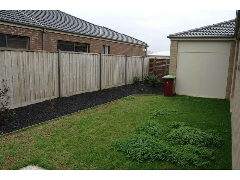 Cranbourne West VIC 3977
