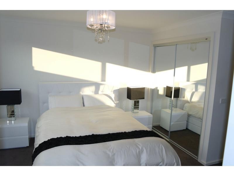Cranbourne North VIC 3977
