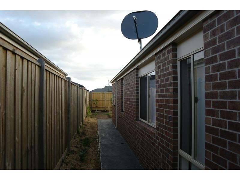 Cranbourne North VIC 3977