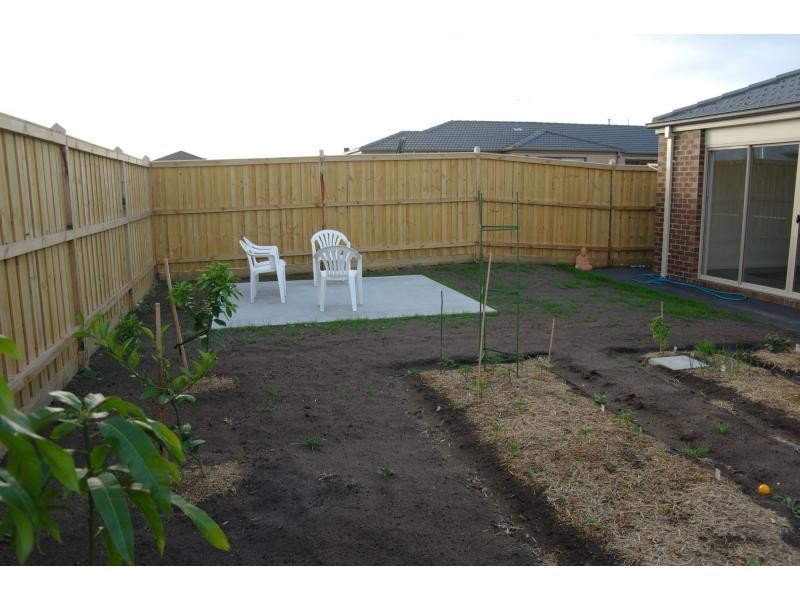 Cranbourne North VIC 3977
