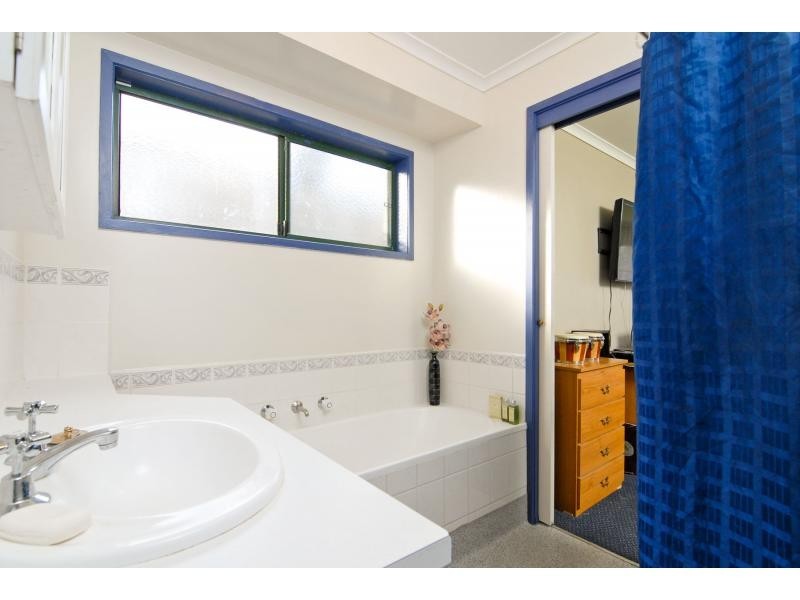 12 Cassowary Close, Carrum Downs VIC 3201