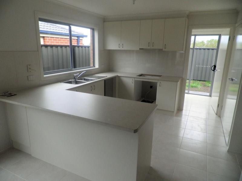 L11 Botham Crescent, Pakenham VIC 3810