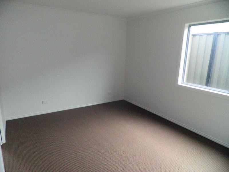 L11 Botham Crescent, Pakenham VIC 3810