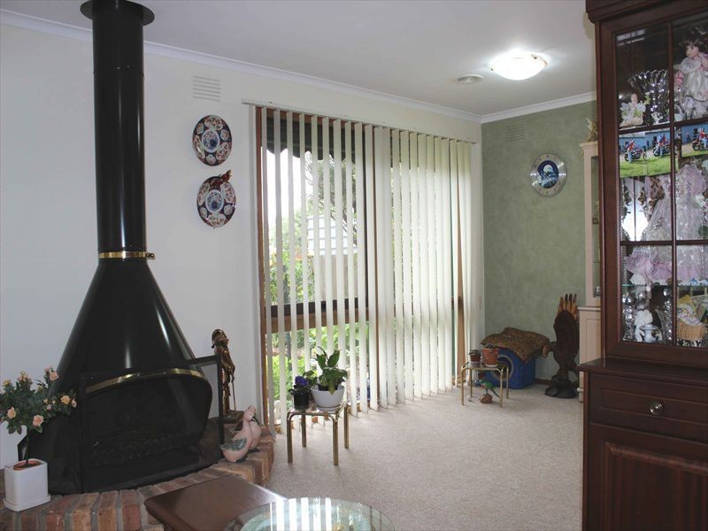 4 Mayune Court, Cranbourne VIC 3977