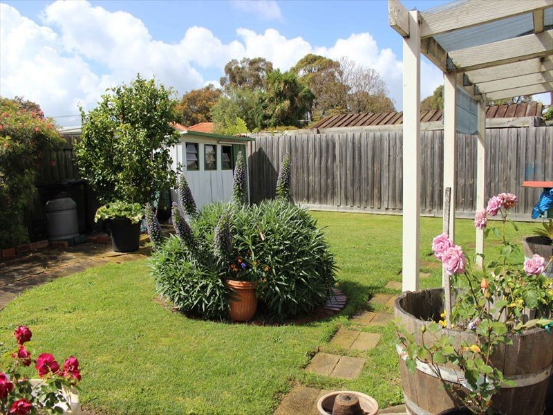 4 Mayune Court, Cranbourne VIC 3977