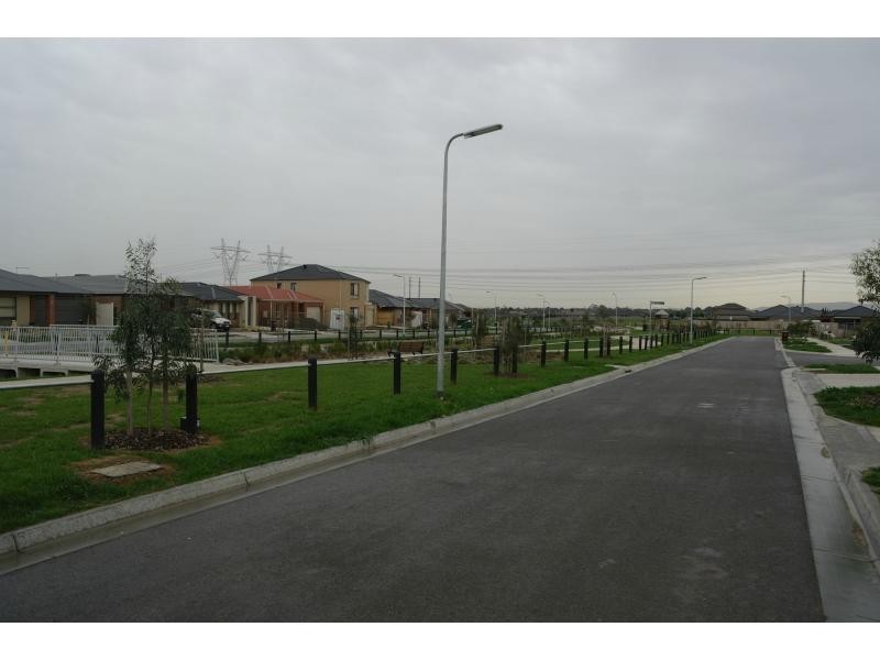 Cranbourne VIC 3977