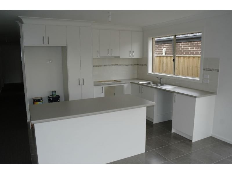 Cranbourne VIC 3977