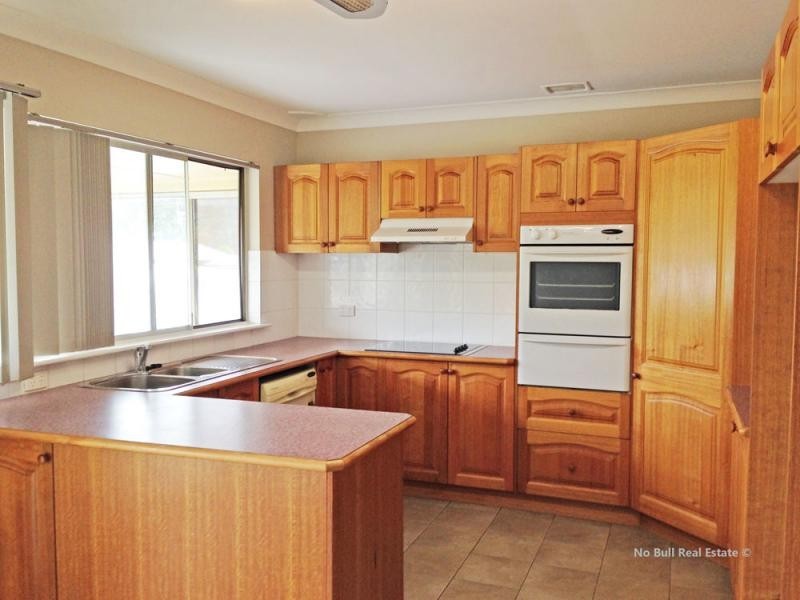 17 Government Road, Holmesville NSW 2286