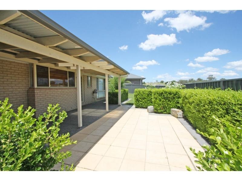 16 Russell Street, Gillieston Heights NSW 2321