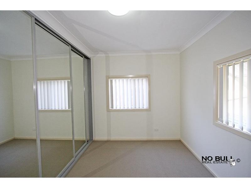 2/11 Blackbutt Parade, Kotara NSW 2289