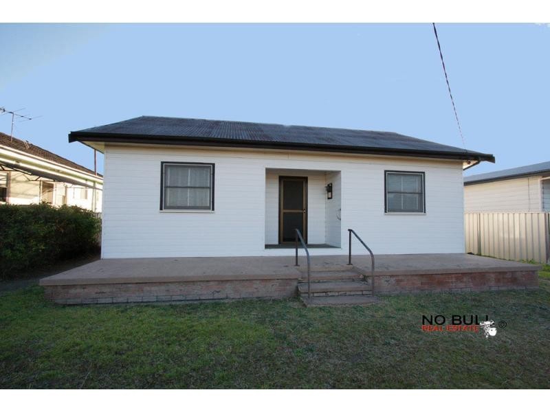 11 Blackwood Crescent, Cessnock NSW 2325