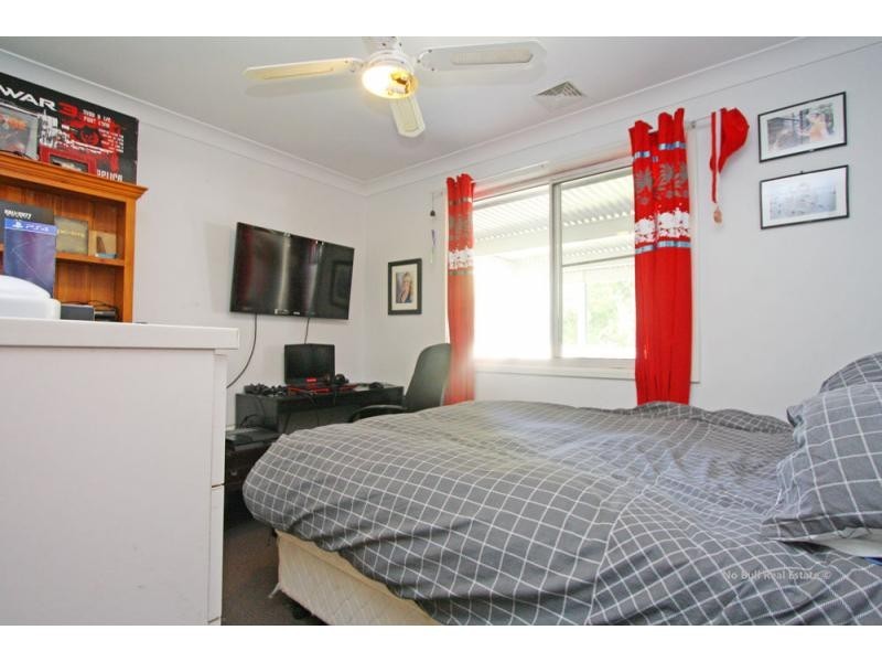 11 Margaret Street, Holmesville NSW 2286