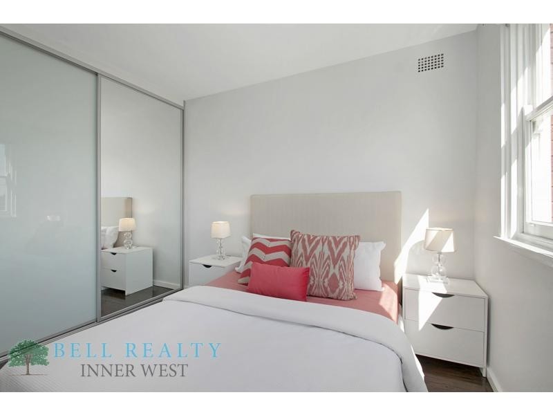 1/42 Robert Street, Ashfield NSW 2131