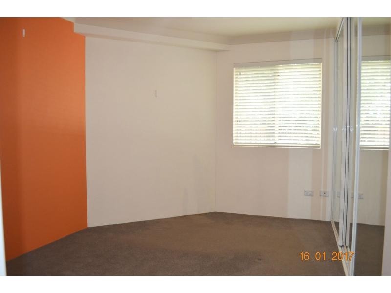 4/10 Beatrice Street, Ashfield NSW 2131