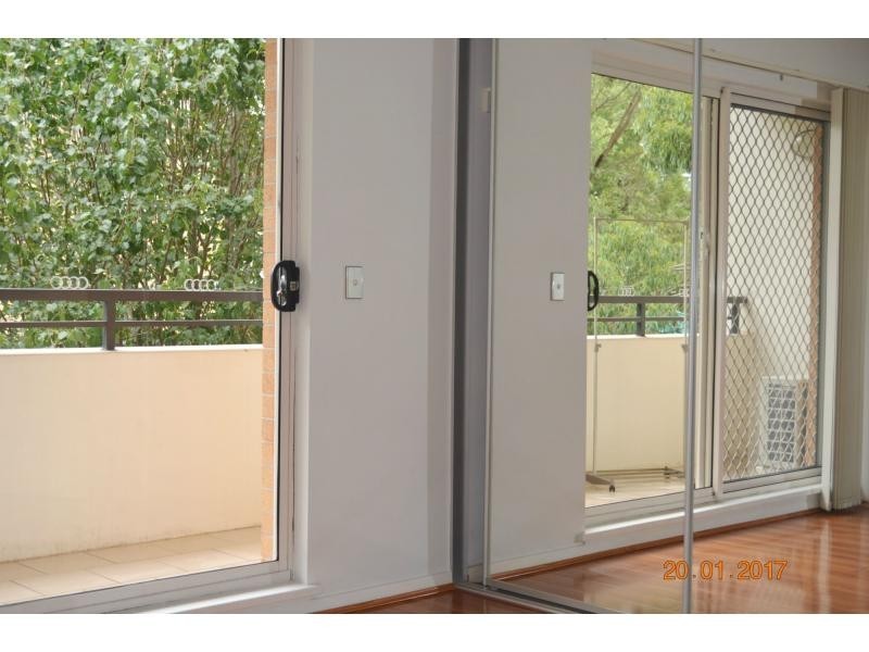 1/20 Close Street, Canterbury NSW 2193