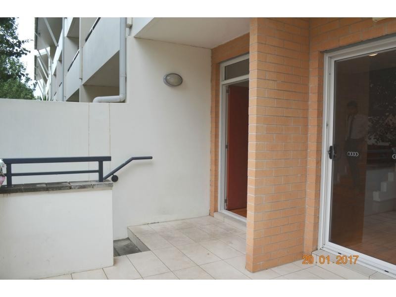 1/20 Close Street, Canterbury NSW 2193