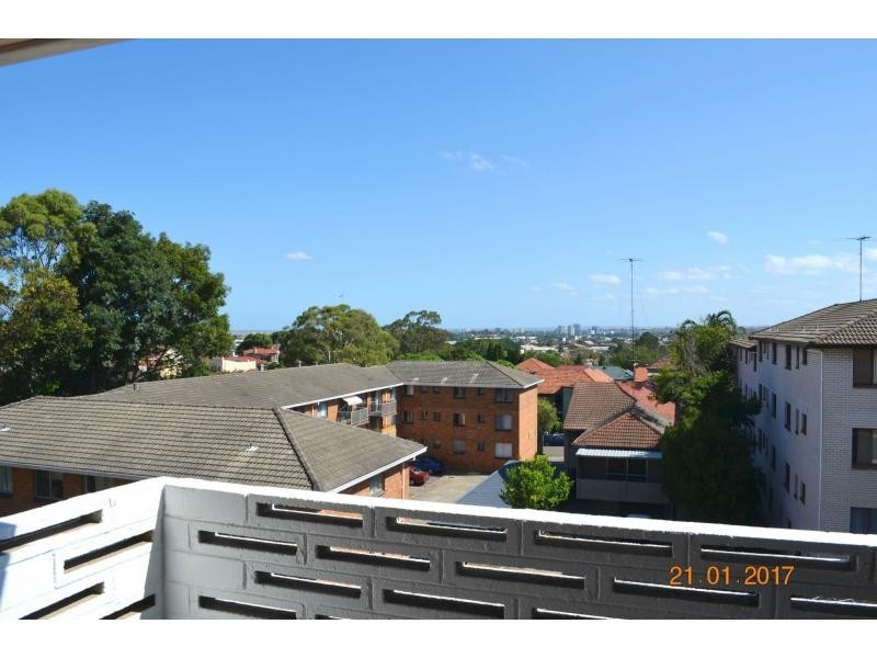 17/90 Cambridge Street, Stanmore NSW 2048