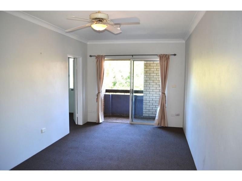 4/7 Grosvenor Crescent, Summer Hill NSW 2130