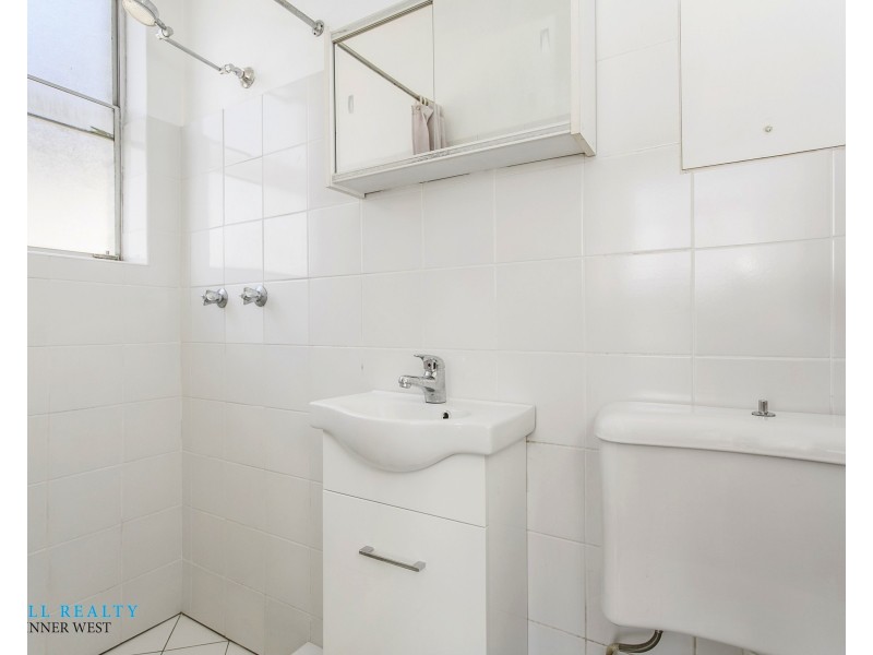 11/10 Avona Avenue St, Glebe NSW 2037