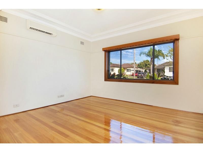 14 Penrose Avenue, Belmore NSW 2192